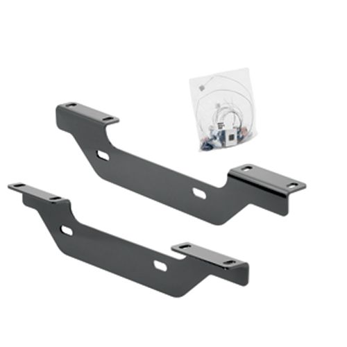 Reese 56001 - Fifth Wheel Hitch Mounting System Custom Bracket, Outboard, Compatible with Chevy Silverado/Sierra 2500/3500 11-19